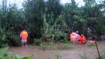 Tìm thấy thi thể thầy giáo Hiệu trưởng bị mưa, lũ cuốn trôi