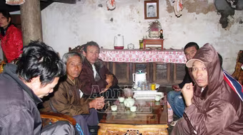 Tìm thấy thi thể 2/8 thuyền viên mất tích trên biển