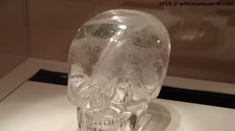 Hộp sọ pha lê: Bí ẩn siêu nhiên hay trò lừa bịp?