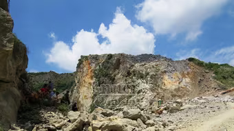 Tai nạn khi nổ mìn khai thác đá, 5 công nhân thiệt mạng