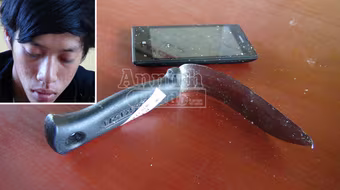 Chủ nợ may mắn thoát chết nhờ... dao bị cong