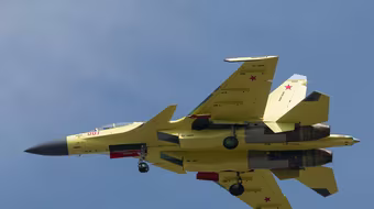 [ẢNH] Tiêm kích Su-30SM2 Super Sukhoi lần đầu xuất hiện trên bầu trời