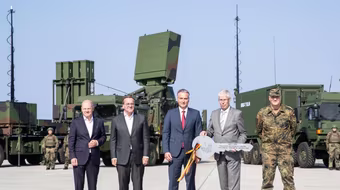 Đức cung cấp số lượng hệ thống phòng không IRIS-T lớn chưa từng có cho Ukraine