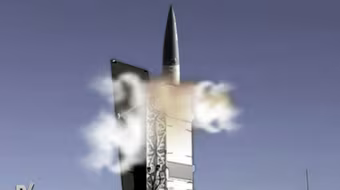 Mỹ bất ngờ phát hiện nhược điểm khó tin của hệ thống tên lửa Typhon