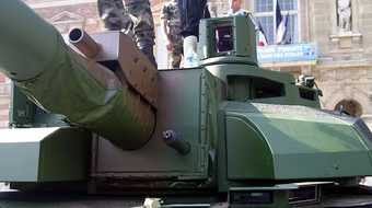 Ý tưởng độc đáo: Ghép tháp pháo xe tăng Leclerc lên khung gầm chiến xa T-80