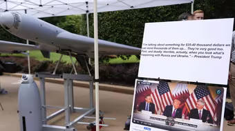 Mỹ ra mắt UAV cảm tử giá rẻ LUCAS cạnh tranh với Shahed-136 Iran