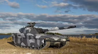 Nâng cấp đặc biệt khiến xe tăng hạng nhẹ CV90120 mạnh ngang xe tăng chủ lực