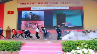 Trang bị kỹ năng thoát hiểm, phòng cháy, chữa cháy cho hơn 1.500 học sinh Trường THPT Minh Phú