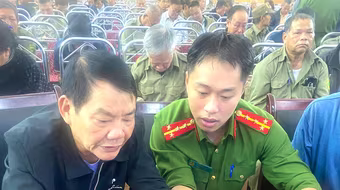 Gắn chuyển đổi số với phát huy dân chủ trong góp ý Văn kiện Đại hội XIV của Đảng