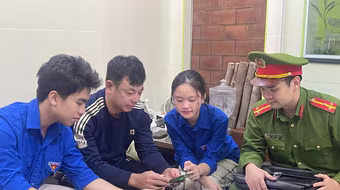 Phường Ba Đình: 47 tổ công tác xuyên ngày đêm rà soát dữ liệu