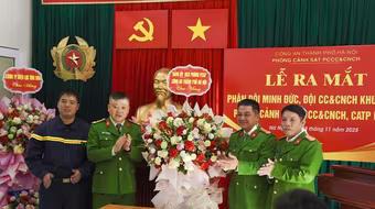 Ra mắt Phân đội phòng cháy Minh Đức 