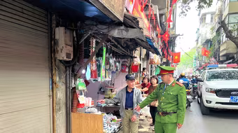 Nhiều chuyển biến tích cực về trật tự đô thị tại phường Ba Đình