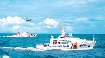 Nâng cao nhận thức người dân về chính sách, pháp luật quản lý, bảo vệ biển, đảo