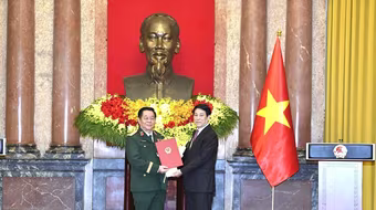 Đại tướng Nguyễn Trọng Nghĩa giữ chức Chủ nhiệm Tổng cục Chính trị