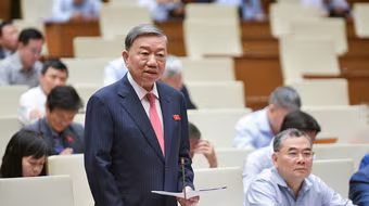 Bộ trưởng Tô Lâm: Không để đối tượng phạm tội tham nhũng trốn và cũng không dám trốn ra nước ngoài