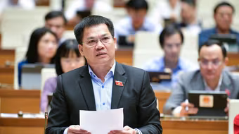 Đại biểu Quốc hội tranh luận về bảo lưu chế độ, chính sách khi điều động nhà giáo