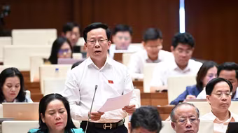 ĐBQH: Mức độ tiêu tốn năng lượng của các trung tâm dữ liệu, phục vụ trí tuệ AI rất lớn 