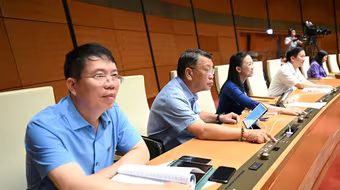 Quốc hội thống nhất đẩy sớm việc sắp xếp đơn vị hành chính cấp tỉnh vào ngày mai, 12-6