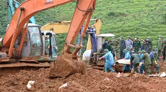 [Ảnh] Vụ sạt lở núi tại Quảng Trị: Đã tìm thấy thi thể 22 cán bộ, chiến sĩ gặp nạn 