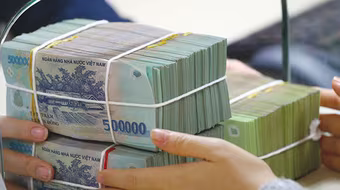 Chính thức lùi thời hạn “siết” tỷ lệ vốn ngắn hạn cho vay trung, dài hạn thêm 1 năm