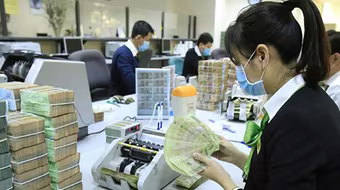 Nhiều ngân hàng giảm lãi suất cho vay sản xuất kinh doanh, mua nhà, mua xe