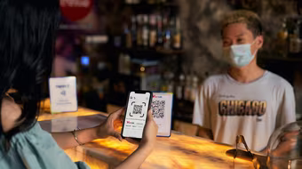 Thêm 7 ngân hàng tham gia dịch vụ chuyển tiền nhanh bằng mã QR