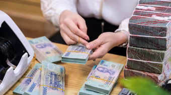 Thủ tướng yêu cầu thanh tra, kiểm tra ngay các ngân hàng tăng lãi suất huy động