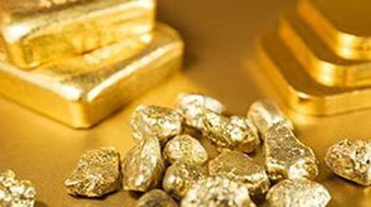 Chuyên gia nhận định ra sao về triển vọng giá vàng sau những phiên tăng mạnh, giảm sâu?