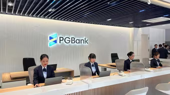 Hậu đổi tên, PGBank báo lỗ trong quý IV