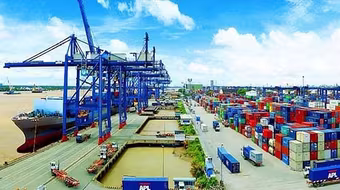 Kinh tế khởi sắc, thu ngân sách 5 tháng đầu năm đạt gần 53% dự toán