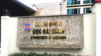 Cục Hải quan giảm hơn một nửa đầu mối, thủ tục thông quan vẫn diễn ra bình thường