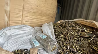 Phát hiện hơn 25 tấn vỏ đạn quân dụng nhập khẩu trái phép vào Việt Nam