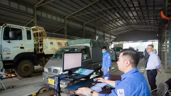 Hải quan phối hợp Cục Đăng kiểm "siết" kiểm tra xe chuyên dùng nhập khẩu từ Trung Quốc