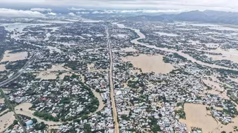 Hỗ trợ khẩn cấp 700 tỷ đồng cho 4 tỉnh khắc phục thiệt hại do mưa lũ