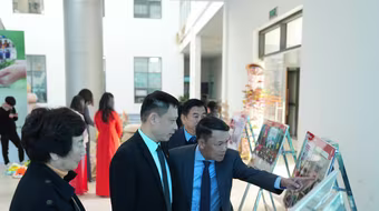 Chương trình truyền thông “Những cống hiến thầm lặng”: 5 năm lan tỏa giá trị tích cực tới cộng đồng