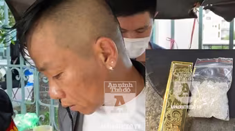 [CLIP] Tông thẳng xe vào Cảnh sát hòng 'thông chốt 141', đối tượng giấu bọc ma túy bị trấn áp