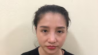 Truy tìm tung tích 1 nữ giáo viên trong đường dây buôn bán trên 10.000 bao thuốc lá nhập ngoại