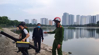 Tuyên truyền nhắc nhở, xử lý nghiêm các trường hợp câu cá tại hồ điều hòa Định Công
