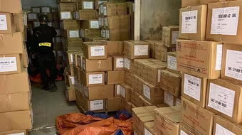 Phá đường dây ‘từ A đến Z’ cả triệu cuốn sách giáo khoa giả