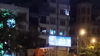 Hà Nội: Vừa dứt trận mưa lớn, lực lượng Công an nhanh chóng có mặt tại các ‘điểm nóng’