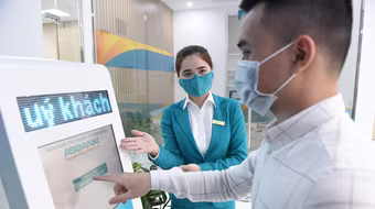 ABBANK dành nhiều hỗ trợ khách hàng trong dịch Covid-19