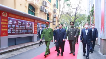 Thủ tướng Chính phủ chúc Tết Công an thành phố Hà Nội