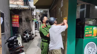 Thông điệp an ninh, an toàn trong…lòng bàn tay