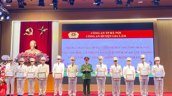 Chú trọng xây dựng, phát huy yếu tố con người