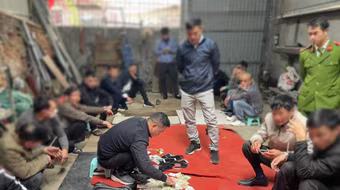 Phá ổ bạc 'khủng' vùng ven Hà Nội 