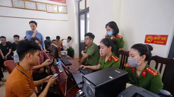 Thực hiện Mệnh lệnh 01 của Giám đốc CATP Hà Nội: Quận Hà Đông chạm mốc kích hoạt 200.000 tài khoản định danh điện tử