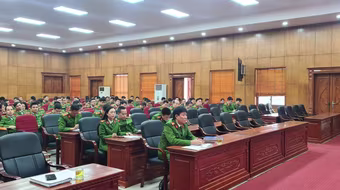 Đảm bảo tiến độ, chất lượng triển khai Kế hoạch hướng dẫn và tổng kiểm tra nhân khẩu tạm trú