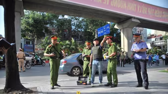 Đánh giá cao những chỉ huy đơn vị luôn coi mình như cán bộ chiến sỹ