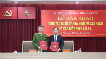 Bộ Công an tiếp nhận công tác quản lý Nhà nước về sát hạch và cấp giấy phép lái xe