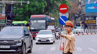 Hà Nội: Hướng dẫn phân luồng giao thông dịp nghỉ lễ 30/4 - 01/5/2025